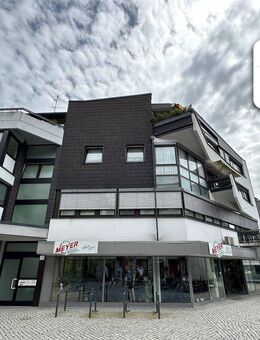 SCHADE HAUSVERWALTUNG - Gemütliche Innenstadtwohnung mit Dachterrasse! - Plettenberg