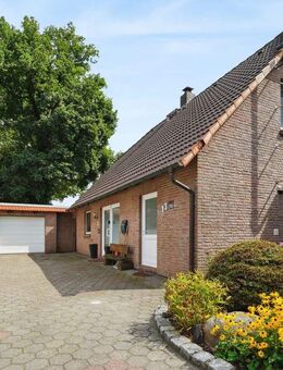 Charmantes Einfamilienhaus auf großzügigem Eckgrundstück in ruhiger Wohnlage von Delmenhorst - Delmenhorst