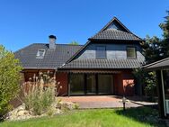 Großes Einfamilienhaus mit tollem Garten - Wiefelstede