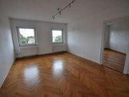 N-Gibitzenhof ~ 2-Zi-Wohnung mit EBK und kleinem Balkon ~ Einkommen vorausgesetzt! ab sofort frei! - Nürnberg