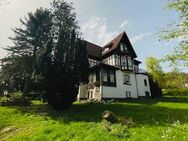 Denkmalgeschützte Villa auf großem parkähnlichem Grundstück in der Kurstadt Bad Liebenstein - Bad Liebenstein