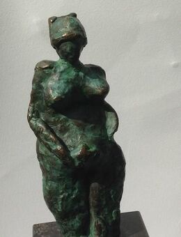 Kunsthandel Gennep - "Frau" - Kleve Zentrum