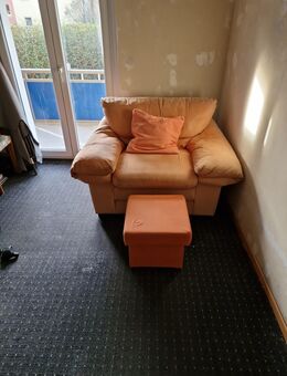 Sessel und Sitzhocker - Braunschweig