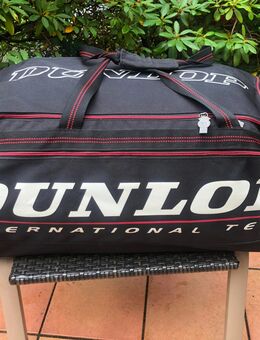 Große Dunlop Sport- Reisetasche mit Rollen - Bremen