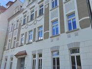 schöne 3 Raum Wohnung im 1.Obergeschoss mit Balkon - Zeitz