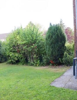 Wohnen wie im Haus - Maisonette Einheit mit eigenem Garten und Balkon in Bredeney - Essen