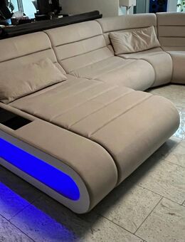 U-Sofa mit pflegeleichten Velourstoff! - Emmingen-Liptingen