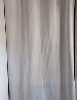 1 Schiebevorhang mit 8 Ösen - Solingen (Klingenstadt)