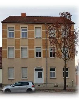 7,7 % Rendite | PROVISIONSFREI | VERMIETET | 2023 Erstbezug n.neu Renov. | kernsanierter Altbau / ca. 50 m² - Dessau-Roßlau