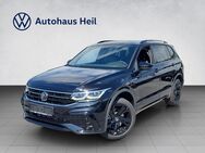 VW Tiguan, 2.0 TDI Allspace R-Line BlackStyle, Jahr 2022 - Oberaurach