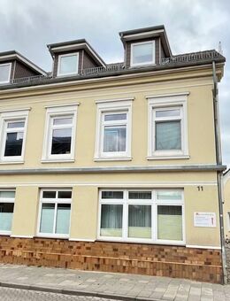 Kapitalanlage mit zwei Häusern im Herzen von Preetz - Preetz (Schleswig-Holstein)