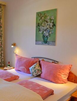 2 Zimmer-Wohnung mit Balkon in 94252 Bayerisch Eisenstein - Bayerischer Wald zu verkaufen, als Erstwohnsitz oder Feriendomizil geeignet - Bayerisch Eisenstein