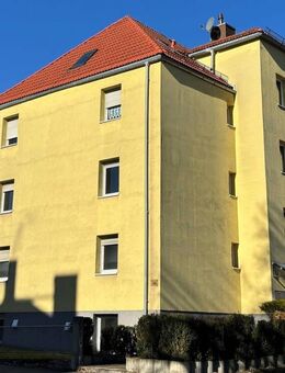 Mehrfamilienhaus mit solider Rendite - Vollständig saniert und zentral gelegen in Hof - Hof