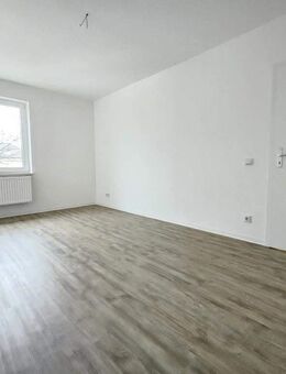 komplett renoviert *2 Monate mietfrei erhalten bei Einzug* - Chemnitz