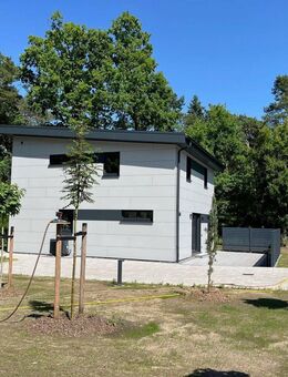 Ein architektonisches Juwel in Seenähe - Stilvolles Erstbezugsdomizil für höchsten Wohnkomfort - Schwerin (Brandenburg)