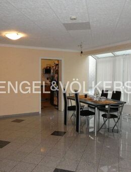 Charmante Doppelhaushälfte mit Wohlfühlatmosphäre in Bodelshausen - Bodelshausen