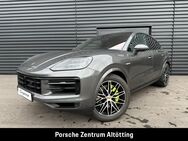 Porsche Cayenne, E-Hybrid Coupe | | |, Jahr 2022 - Winhöring