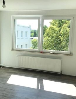 Reinkommen und Wohlfühlen: individuelle 2-Zimmer-Wohnung - Bielefeld