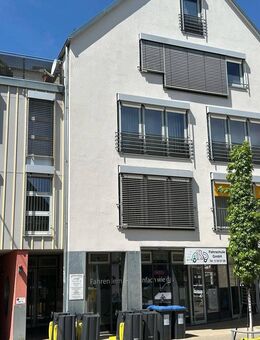 Sofort beziehbar: 2-Zimmer-Maisonettewohnung mit Tiefgaragenstellplatz im Herzen der Stadt - Fellbach