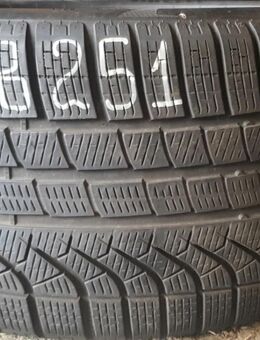 1x Winterreifen Pirelli PZero MO 275/40 R19 105H Dot2523 4,8-5,3mm B251 - Euskirchen Zentrum