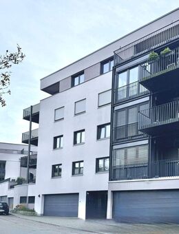 TOP-Wohnung mit herrlichem Fernblick, 2,5 Zi., EBK, Aufzug, Keller, Dopp-Garage - Blaubeuren