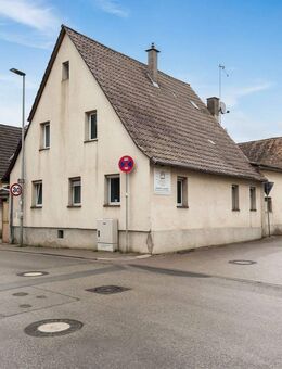 Top-Gelegenheit: Freistehendes Einfamilienhaus mit 4 Zimmern - perfekt für individuelle Sanierung - Gondelsheim