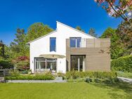 Hochklassiges Architektenhaus mit traumhaftem Garten und Wärmepumpe in Bestlage - Gräfelfing