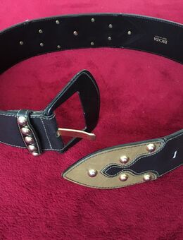 Modischer Escada - Gürtel - absolut neuwertig - Obertaufkirchen