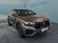 VW Touareg, 3.0 TSI R eHybrid MASSAGE, Jahr 2022 - München