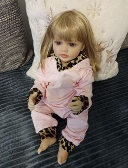 neu und unbespielt Reborn Toddler Puppe - Berlin