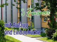 5-Zimmer-Wohnung mit Einbauküche, Aufzug und in grüner Umgebung! - Chemnitz