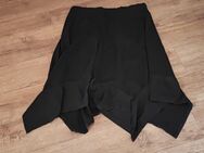 Gr.44-46, asymmetrischer Rock, neu! - Lucka