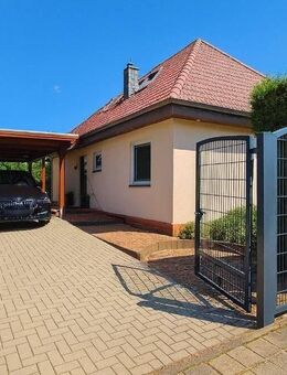 "Charmantes Einfamilienhaus mit Terrasse, Pool und viel Platz für die Familie" - Möckern (Sachsen-Anhalt)