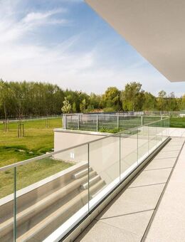 Open House 02.11.2025 von 12:00-15:00 Uhr / 4-Zimmer-Wohnung auf zwei Ebenen mit großzügigem Garten - Schwerin