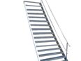 16 Stufen Stahltreppe mit einseitigem Geländer Breite 80cm in 52511
