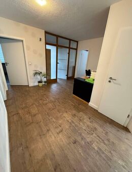 Vielseitiges Wohnen in Meppen - Zweifamilienhaus mit Garten und Garage - Meppen
