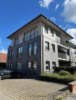 Großzügige Gewerbe- bzw. Wohneinheit im Erdgeschoss eines Wohn- und Geschäftshauses in verkehrsgünstiger Lage - Leer (Ostfriesland)