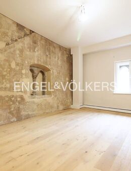 2-Zimmer-Wohnung mit Dachterrasse - Ihr neues Zuhause voller Geschichte und Charakter - Regensburg