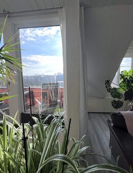 Selbstnutzer oder Investoren:: Dreifamilienhaus, teilsaniert, vollvermietet, Bestlage Bad Münder! - Bad Münder (Deister)