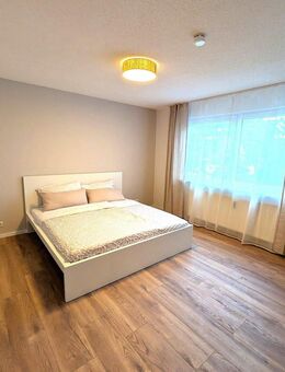 Modernes Appartment, 2ZBK, Balkon, Stellplatz, teilmöbliert inkl Küche - Kaiserslautern