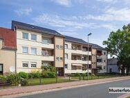 Zwei- und Einfamilienhaus, Scheune und Gartenanlage - Grünstadt