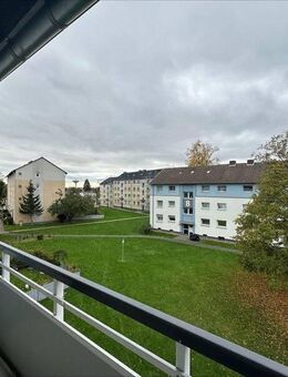 Gemütliche 2,5-Zimmer-Wohnung mit Balkon! - Leverkusen