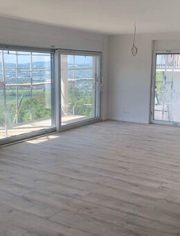 Neubau mit Perspektive: 3 Zimmer Wohntraum mit Garten und Terrasse in Weitrersburg - Weitersburg