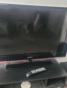 Samsung 40" TV-Gerät LE40B530 mit Fernbedienung - Duisburg