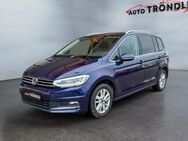 VW Touran, 1.5 TSI Highline, Jahr 2021 - Grafenhausen