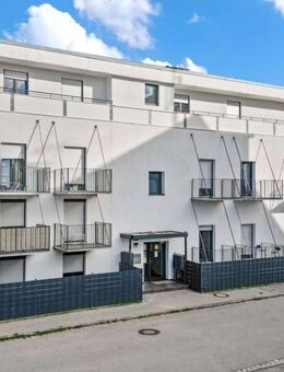 1 ZKB STUDENTENAPARTMENTS MIT BALKON - voll möbliert und ideal für Kapitalanleger - Königsbrunn