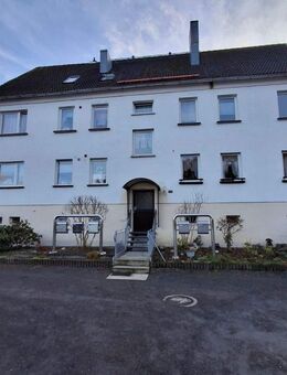 Ruhige, geräumige 4-Zimmer-Eigentumswohnung mit Garage und schöner Aussicht - Katzhütte