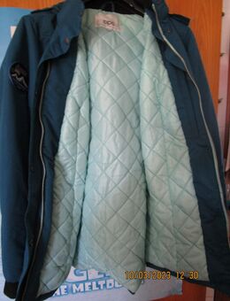 Winterjacke (Größe 52) mit Kapuze/Pelz abnehmbar - Weichs