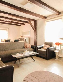 Für Anleger: MFH mit 3 Einheiten und Wertsteigerungspotenzial in urbaner Lage - Bad Salzuflen