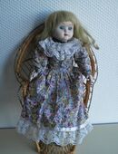 Stoff/Porzellan-Puppe,Alt,ca. 39 cm in 52441